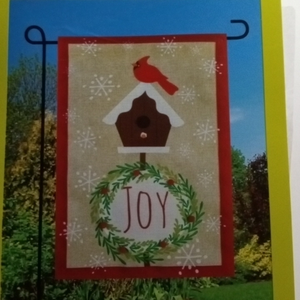 Holiday Meadow Creek Burlap Garden Flag 12.5x18" NWT